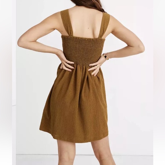 NWT Madewell Texture & Thread Sz M Smocked Sleeveless Dress Spiced‎ Olive Mini - Picture 3 of 14